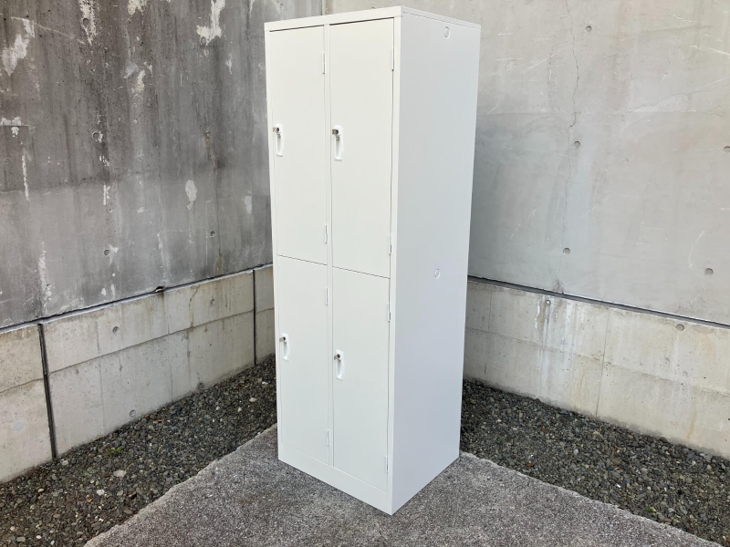 4人用ロッカー（2列2段）　AKL-W4S　中古
