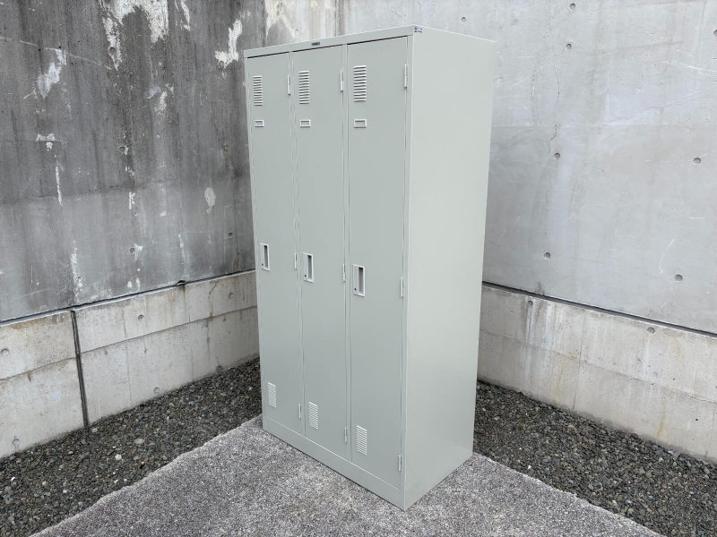 LK型　3人用ロッカー　LK3JN　中古