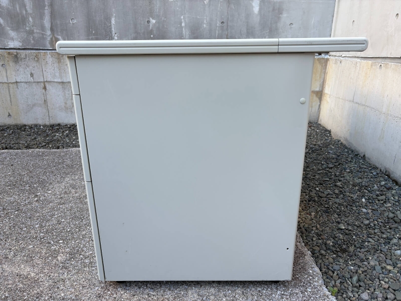 LAデスクシリーズ　両袖机　W1400　中古_1