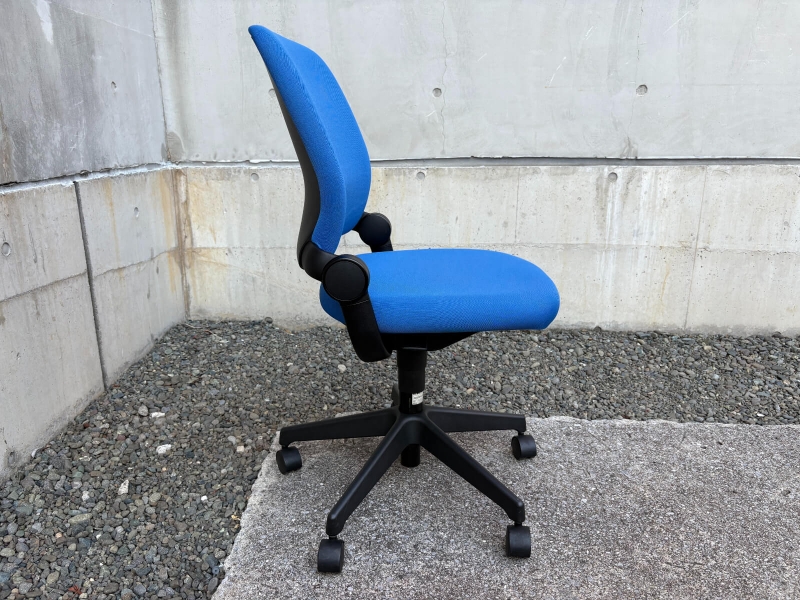 サイドフィットチェア　ブルー　中古_1
