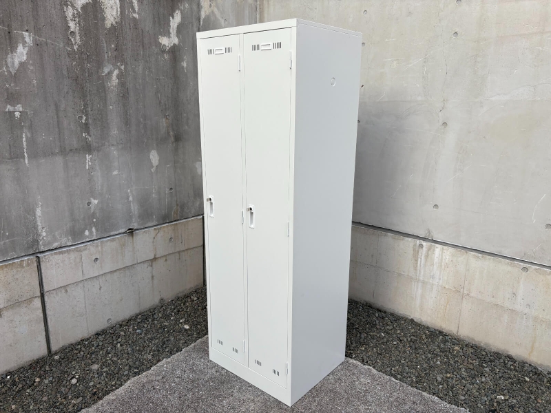LEOシリーズ　2人用ロッカー　ホワイト　中古_0