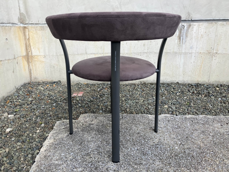 ハーフバック　ダイニングチェア　中古_3