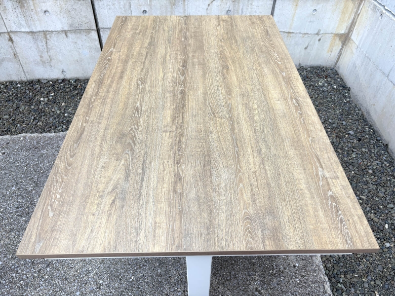 TEVシリーズ　ミーティングテーブル　W1200/D750　中古_3