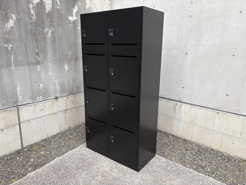 8人用パーソナルロッカー　ダイヤル錠（非常開錠キー付き）　ブラック　中古_0