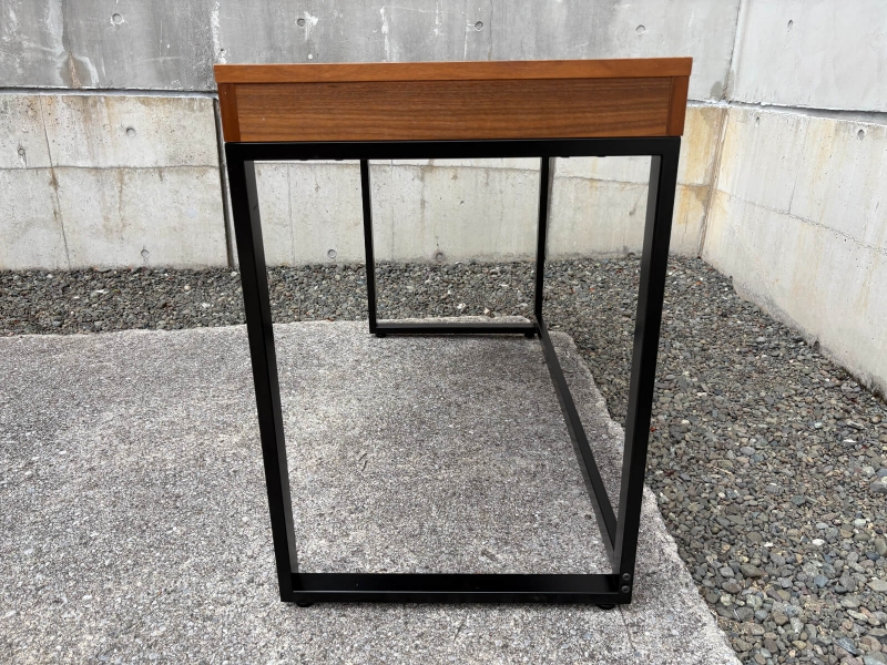 ウォルナットデスク　T-2546　W1100/D500/H725㎜　中古 　天板傷・スレ有り_2