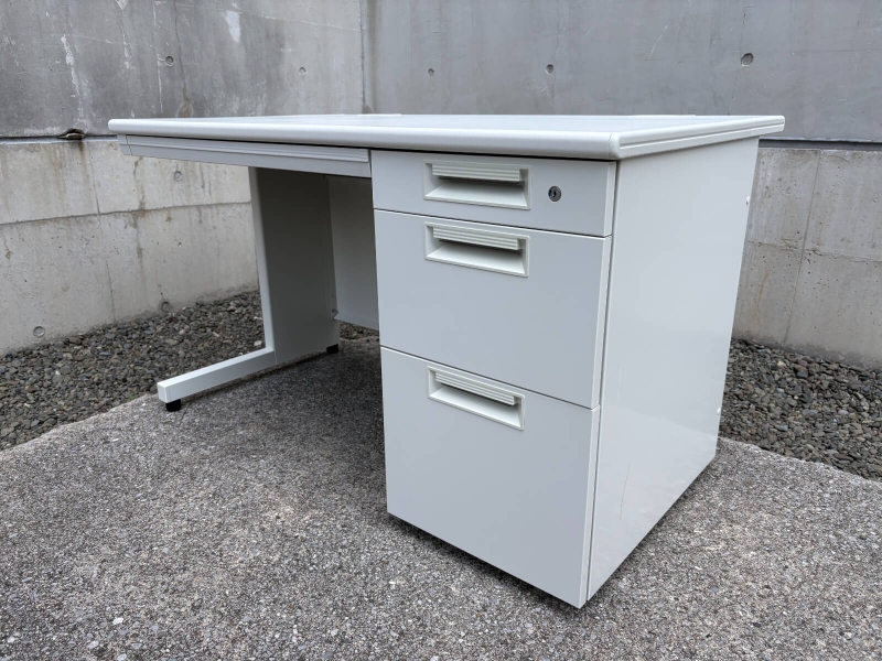 LEED（リード）　片袖机　W1200　中古_0