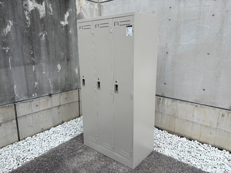 3人用ロッカー　LK-3　中古_0